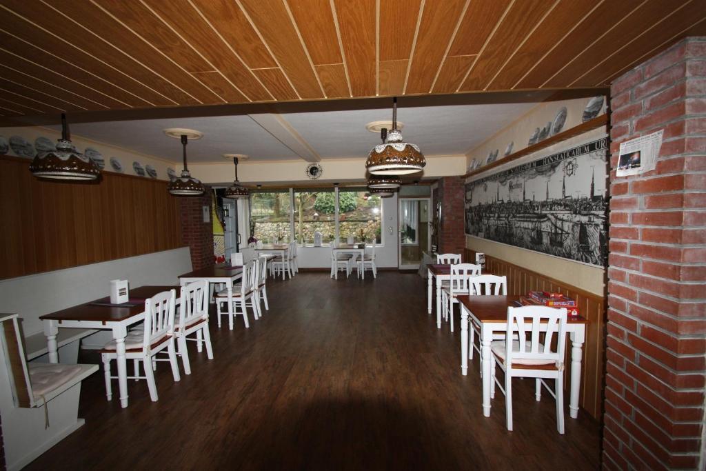 库克斯港 阿尔玛洛瓦旅馆酒店 外观 照片